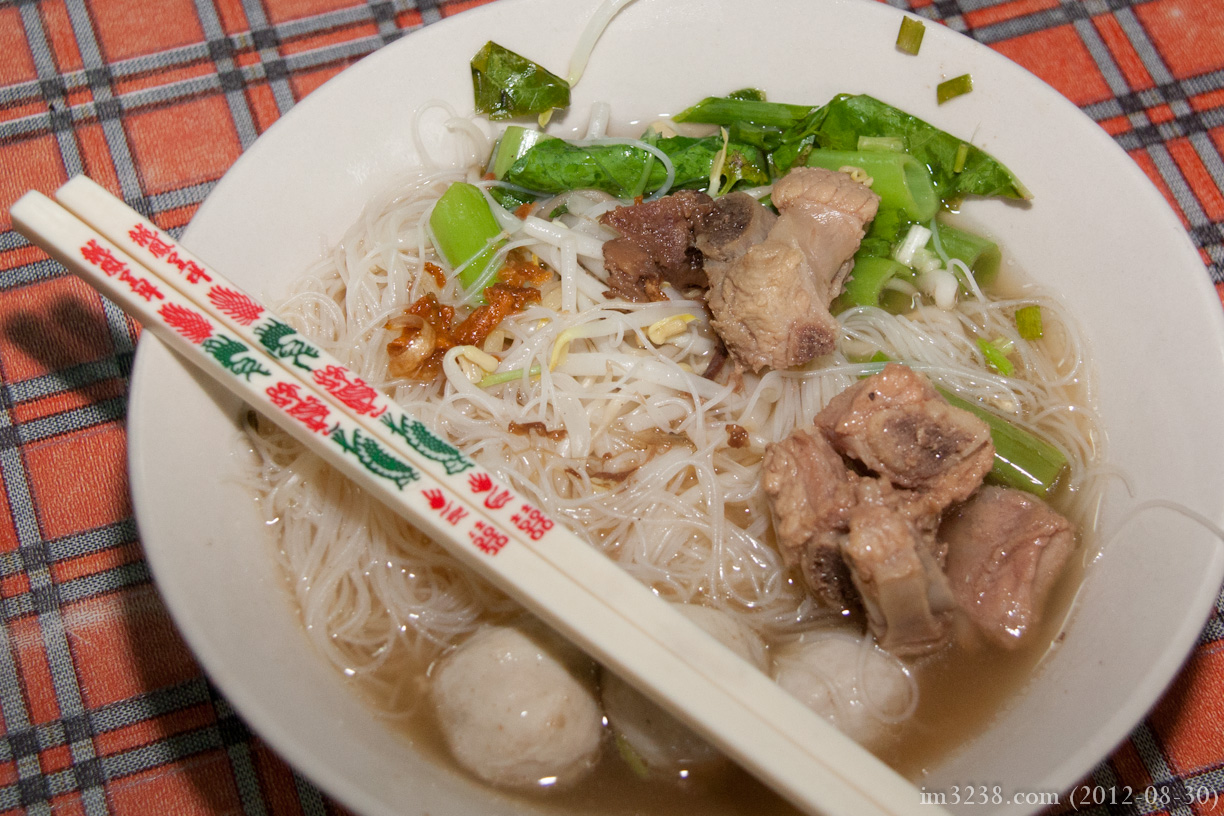 食排骨湯米的時候，諗起以前在婆婆家用過的筷子