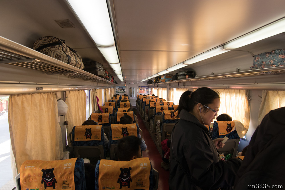 此班車幾乎滿座，看來台東幾受遊客歡迎啊！